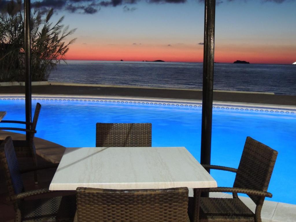 Apartamentos Sal Rossa Ibiza-Stadt Exterior foto